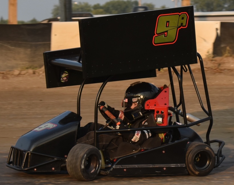 kids racing go karts